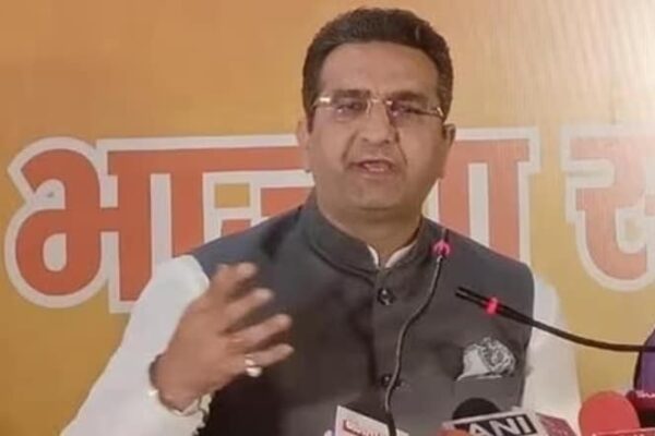 BJP Attacks Congress Over Pro-Pakistan Slogans, Demands Apology