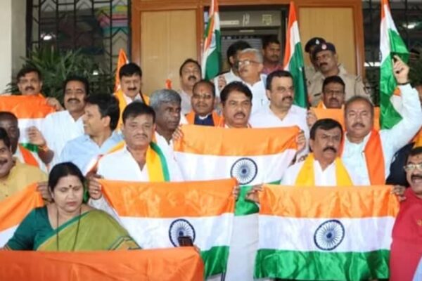 BJP Protests in Bengaluru, Accuses Congress of Being ‘Anti-National’